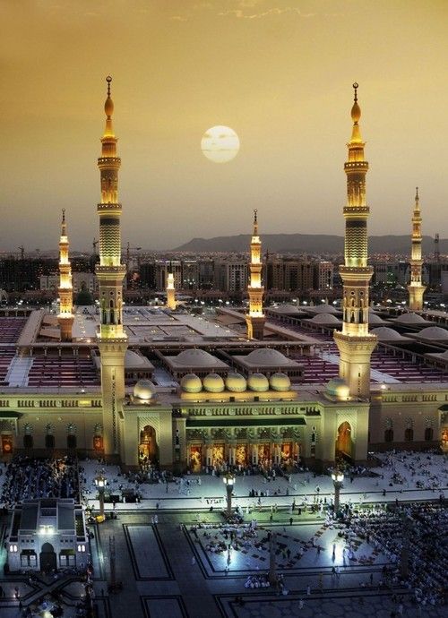 Premium Umrah Package for 10 Nights